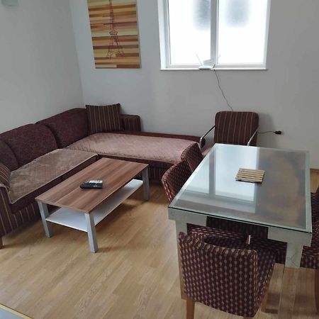 פלוצ'ה Apartment Strbic מראה חיצוני תמונה