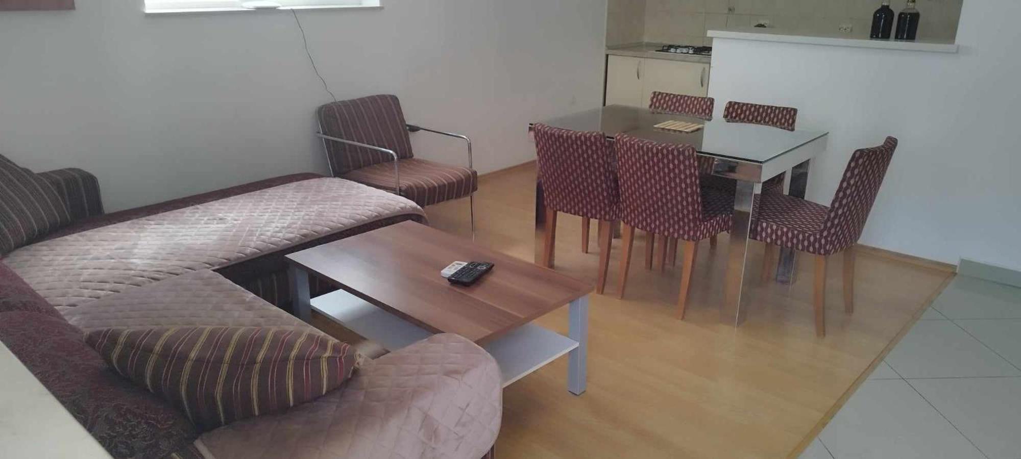 פלוצ'ה Apartment Strbic מראה חיצוני תמונה